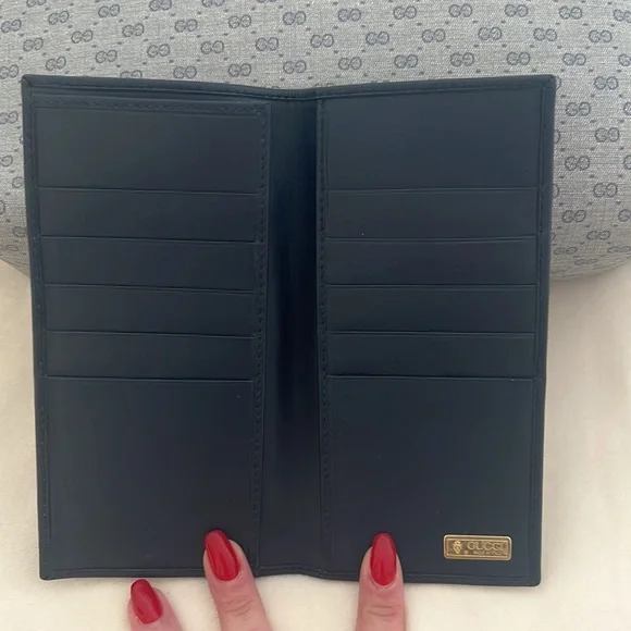 Gucci Bag - Picture 9 of 14